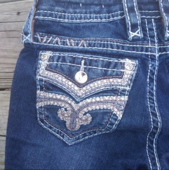 RELISTED BNWOT S 24 Rock Revival Jeans🔥 - Picture 11 of 16